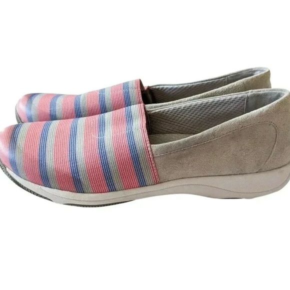 Dansko Shoes Womens - Picture 2 of 8